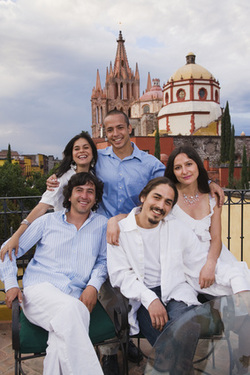 TuneNGo Mexico Family